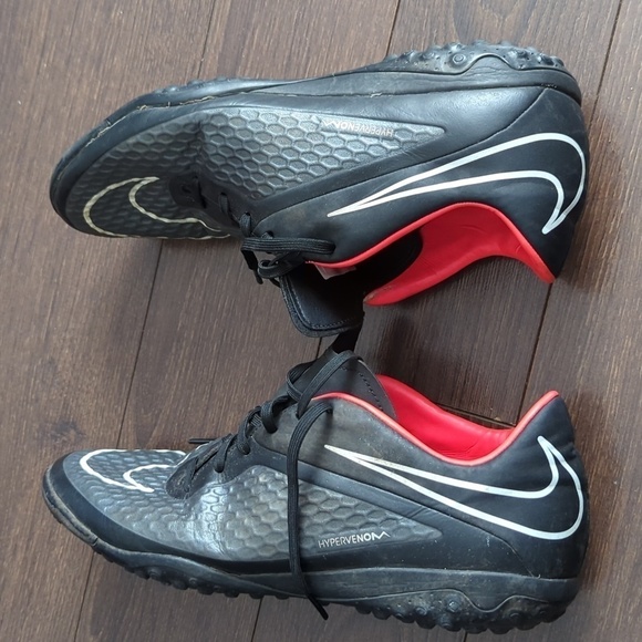 Rare Nike Hypervenom Phelon Turf 599846-016 Black Crimson Soccer Shoes. - Picture 6 of 12